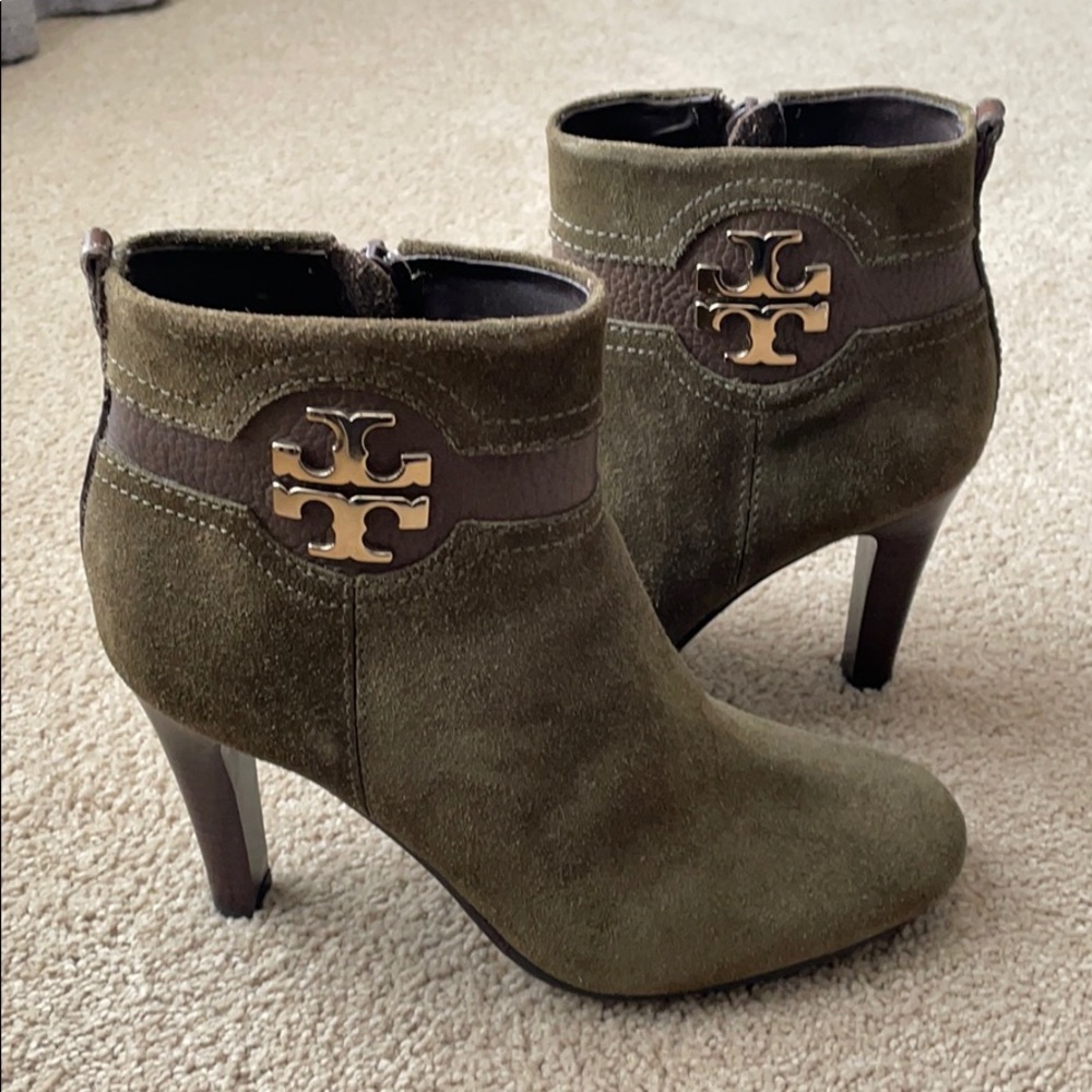 TORY BURCH NWOB Suede Ankle Boots
